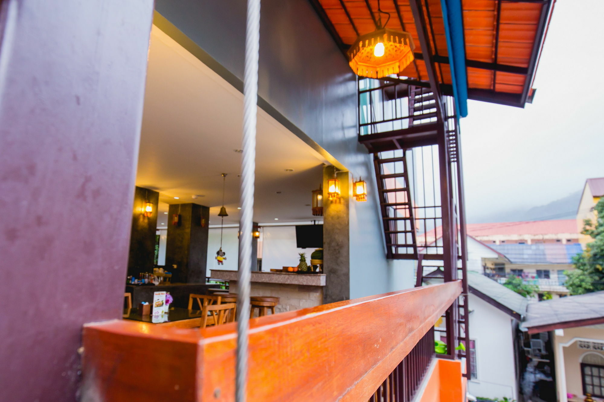 Chusri Hotel Patong Esterno foto